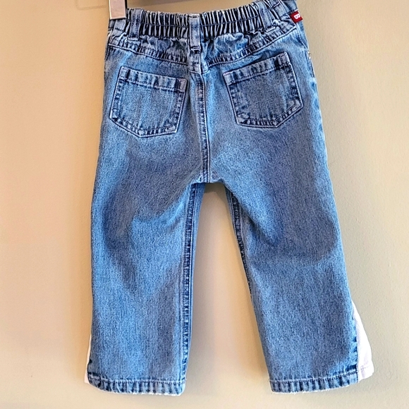 Embroidered light wash flare denim jeans - Picture 2 of 6